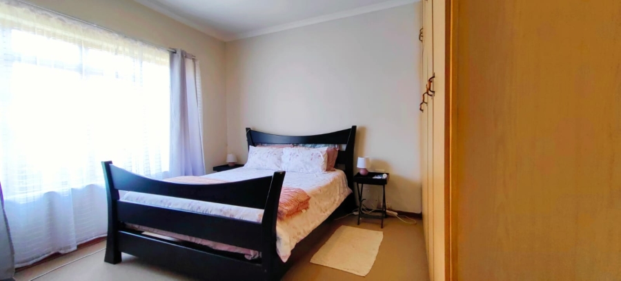 3 Bedroom Property for Sale in Grimbeeck Park North West